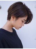 atelier.fem　センターパートショートスタイル