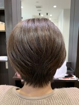 バンズヘアーファミリー(Ban.s Hair Family) 前下がりショートレイヤー