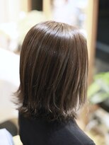 リビーチ ヘア リゾート 赤羽(Rebeach HAIR RESORT) 【赤羽リビーチ】透明感ハイライトでつくるカーキアッシュカラー