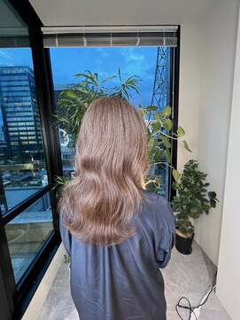 ウインナーヴィジョン 栄 久屋大通店(WINNER VISION) 白髪ぼかしミルクティーカラー