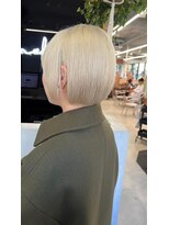 ナル(nalu.)&nbsp;ブロンドヘア/ホワイトヘア/ハイトーン