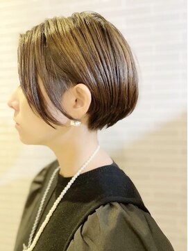 ミスグランディーヴィラス(Miss Grandee VILLAS) 20代30代40代50代似合わせ耳かけボブショートカット