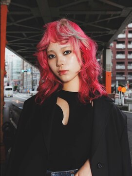 クペウ ローウェン(cope'u ROWEN) 渋谷/ウルフカット  デザインカラー ルーツカラー エンドカラー