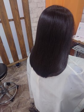 ベルポ(Bellpo) 艶髪ストレート