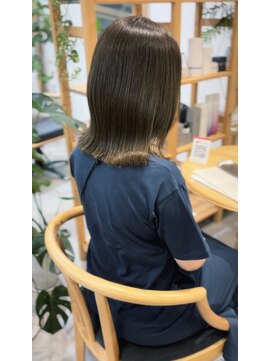 ソラ(SORA.) 20代30代40代切りっぱなしミディアム！