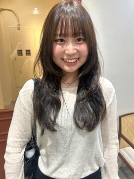 プフ 伏見(puf) [puf 伏見/丸の内/栄/名古屋]オリーブグレージュ★大野