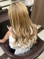メルシー 大阪梅田店&nbsp;ブロンドヘアーにはホワイトメッシュ☆