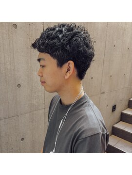 レジュアル(RESSUAL) スパイキーショート　マッシュ　センターパート　ビジネス