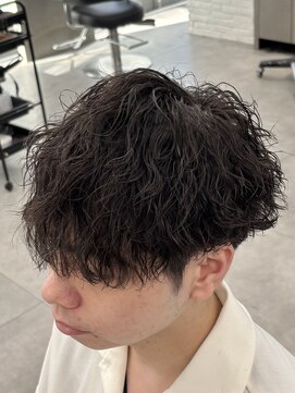 オーバルバイアピッシュ(OVARL by apish) 縦落ちパーマ/ツイスパ/メンズパーマ/メンズカット