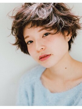 アットラブ バイ ベル(at'LAV by Belle) 柔らかショートで魅せるマーメイドアッシュ☆〔Belle原宿〕