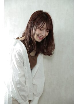 ディスオモテサンドウ 表参道(This OMOTESANDO) ゆるふわワンカールセミディー