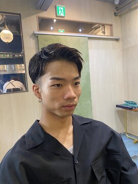 グレースマンカフェ(GRACE MAN CAFE) 【メンズカジュアル】アップバンクショートスタイル!!