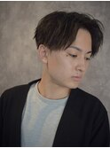 ゆるツイストスパイラルマッシュ センターパート ツーブロック