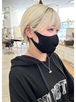 ソソ(soso)&nbsp;【soso 伊勢田】耳かけ丸みショート【横浜/ブリーチ】