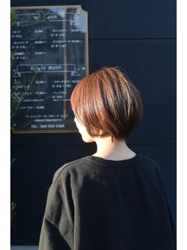 ヘアアトリエオット(hair atelier 8 otto) 大人ショートボブ