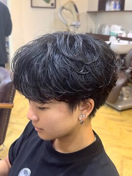 レボルトヘアー(R EVOLUT hair) 韓国へア/シャドウパーマ/メンズパーマ/刈り上げツーブロック/柏