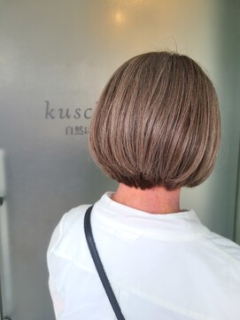 クシェルヘア(kuschel hair) 【白髪５０％以上から】白髪を活かしいてミルクティーベージュ