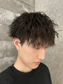 ニアウ 伊勢崎連取店(Niau) メンズマッシュツイストスパイラルパーマメンズパーマ
