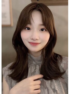 メゾンドムニ 恵比寿(Maison de MUNi) 10代20代30代大人可愛い韓国風センターパートショコラブラウン