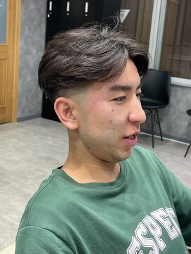 フォンド 津田沼(fond.) スペインカール/スパイキーショート/フェザーパーマ/津田沼