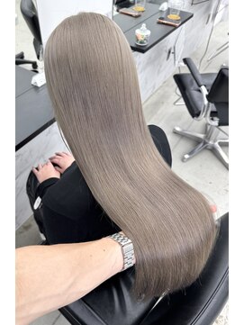 エゴル ナゴヤサカエ(ENGOL NAGOYA SAKAE) 新美蓮/グレージュ/ミルクティー/ブリーチ