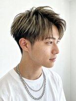 エイチ メンズ(H) フェードカットツイストパーマスパイラルパーマツーブロック