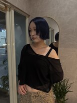 エン(en.) Blue×顔周りレイヤーボブ