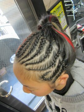 トリックストア(TRICK STORE) コーンロー キッズダンサースタイル