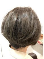 クロムヘアー(CHROME HAIR) ツヤだしショートボブ