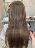 小顔セミウェットウェーブ　ヌーディベージュハイライトカラー