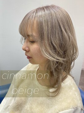 ウーロス(uros.) 【SENA】ハイトーンベージュ 透明感 くすみカラー ロングウルフ