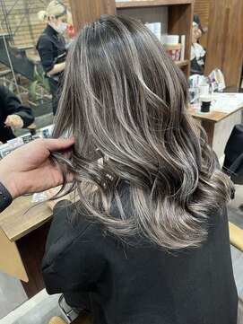 ラフ(LAFF) #黒髪#ボブルフ#ネビージュ#小顔#ワンレン