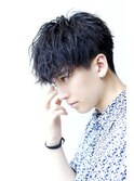 前下がり無造作ショート
