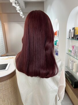 ボタン ハカタ(VOTAN hakata) 【votan hakata 柿本真優】艶のあるレッドカラー☆