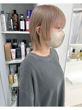 シー ヘアデザイン(see hair design) white ミルクティー
