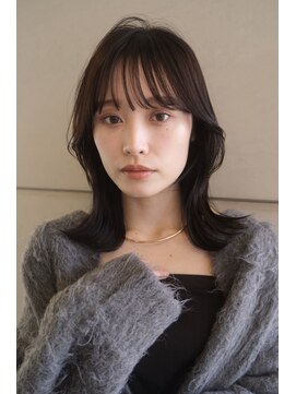 シアアオヤマ 表参道青山(SHEA aoyama) ミディアムレイヤー/シースルーバング/前髪パーマ/ラベンダー