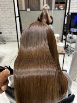 フェリア 渋谷(Feria) 【Feria渋谷】Gishi限定 髪質改善トリートメントカラーカット