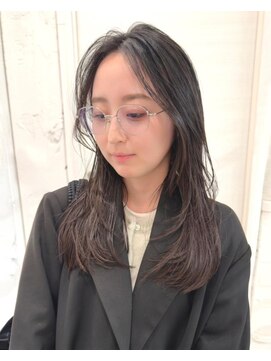 顔まわりレイヤーロング