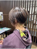 刈り上げハンサムショート　脱白髪染め　ベージュブラウン