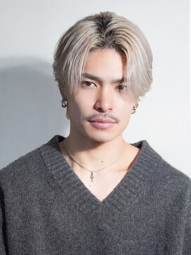 アルファ 新宿(alpha) フェザーパーマ/ブルーブラック/刈り上げセンターパート[新宿]