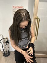 エイチ 梅田(H)&nbsp;ヘアカラーグレージュカチモリヘアレイヤーボブ50代ボーイッシュ