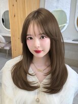 アフロートリノ(AFLOAT Leino)&nbsp;レイヤーカット　韓国前髪　韓国ヘア　顔周り　2wayバング