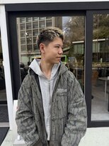 カリファ 田町(KHALIFA)&nbsp;刈り上げリーゼントショート [ KHALIFA , 田町・三田 ]