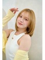 シアバイルーシー(SIA by LUCEY)&nbsp;暖色カラーブリーチなしピンクボルドーカラーレイヤーカット赤髪