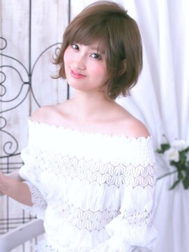 ラ ブレス 天王寺(LaBless) ラフさと女性らしさが交錯する大人エレガントショート(天王寺)