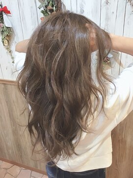ハグ ヘアーサロン(HUG hair salon) 艶ベージュ