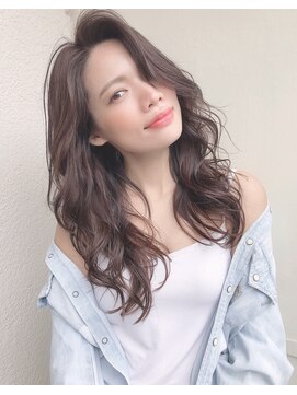 チョビー 銀座(chobii) グレージュ/小顔/デジタルパーマ/ゆるふわ艶カール/高柳