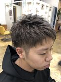 Vの字ブロックショートレイヤーマッシュカット