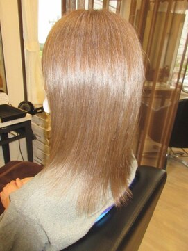 コア フィール ア デイ(COIFFURE A DAY) 【M3D】プラチナミルクティー