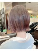 外ハネボブにピンクベージュ